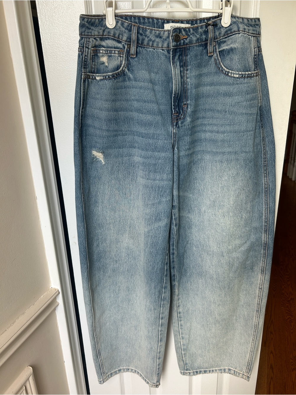 Hidden Sammie High Rise Barrel Jean Medium Light